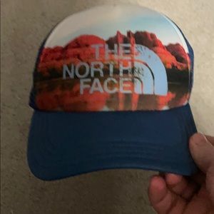 North face trucker hat